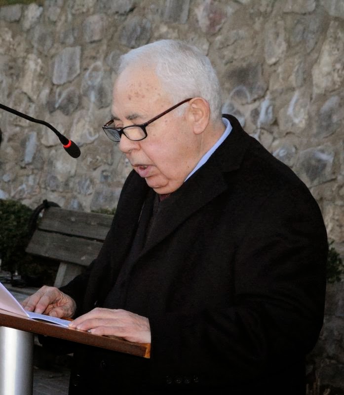 ORACIÓN-OVACIÓN POR VICENTE OYA