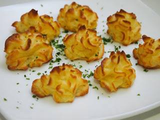 EL SOLOMILLO STROGONOFF Y LAS PATATAS DUQUESA