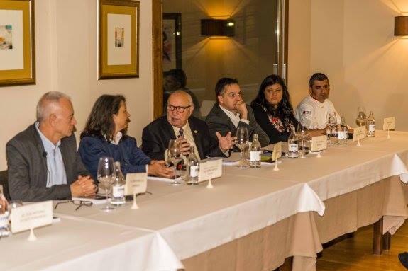 UN BALCÓN DE LA CUESTA ABIERTO A LAS LETRAS