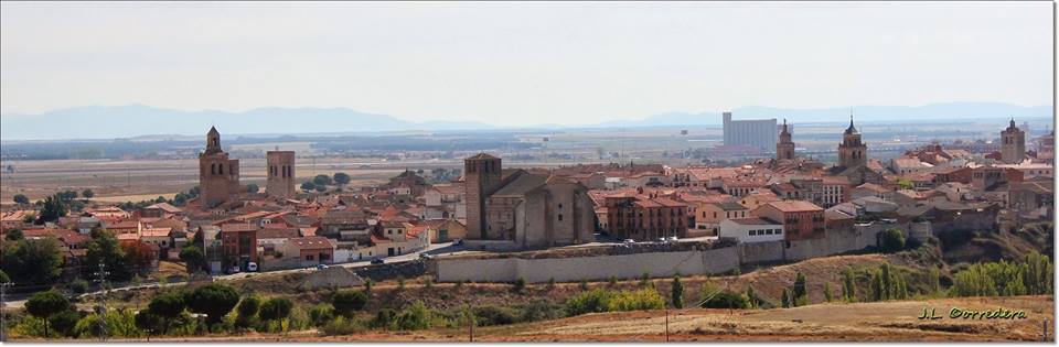 DESDE MI TORRE MUDÉJAR. 555.  HUELE A PUEBLO…