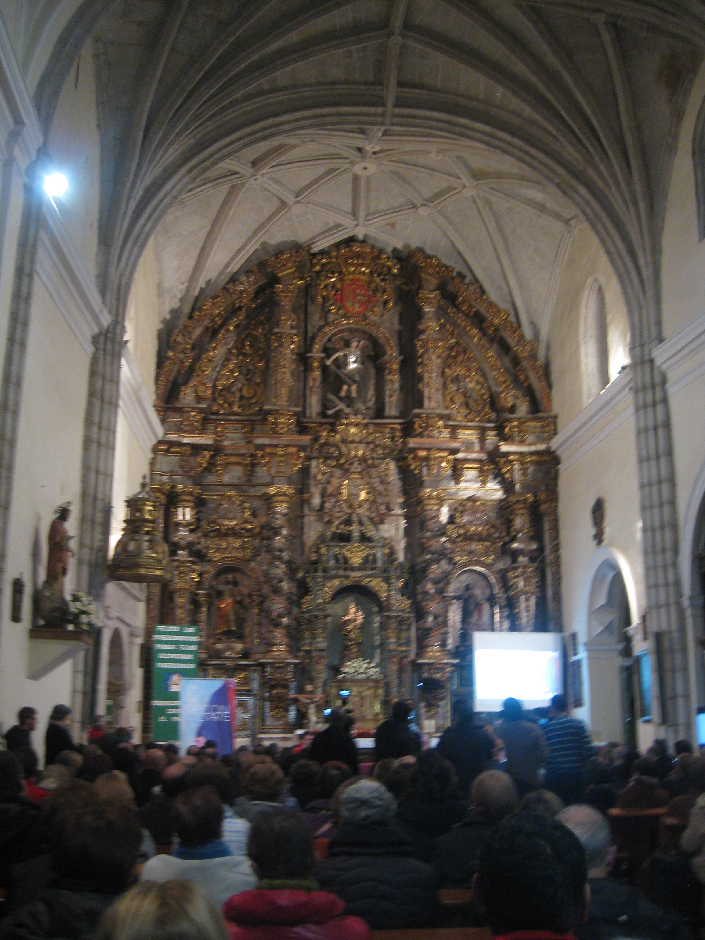 PRESENTACIÓN DE LA EDADES DEL HOMBRE