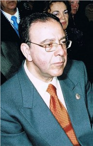 EN EL PRIMER ANIVERSARIO DEL FALLECIMIENTO DE D. MANUEL LÓPEZ PÉREZ, CRONISTA OFICIAL DE LOS VILLARES DE JAÉN, CONSEJERO DEL INSTITUTO DE ESTUDIOS GIENNENSES Y DIRECTOR DE LA ACADEMIA BIBLIOGRÁFICA MARIANA “VIRGEN DE LA CAPILLA” DE JAÉN (29/I/2016-29/I/2017