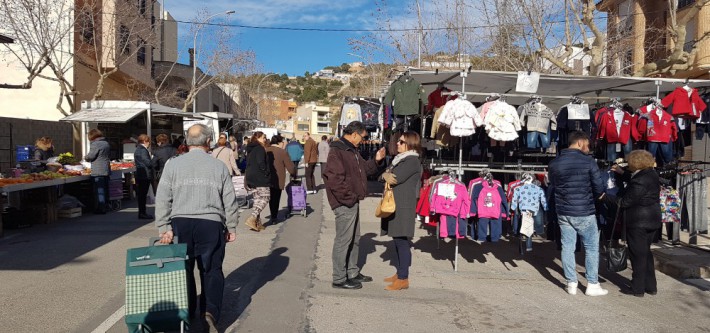 L’ALCORA POTENCIA EL MERCAT DEL DIMECRES CON 14 NUEVAS PARADAS QUE OFRECERÁN DIFERENTES TIPOS DE PRODUCTOS