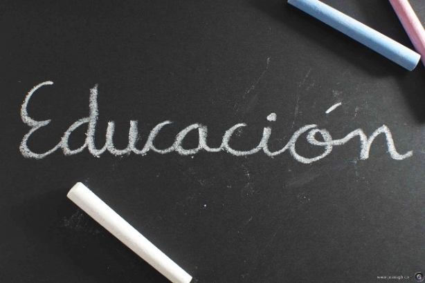A VER SI ES VERDAD DE UNA VEZ QUE LA EDUCACIÓN ES LO PRIMERO