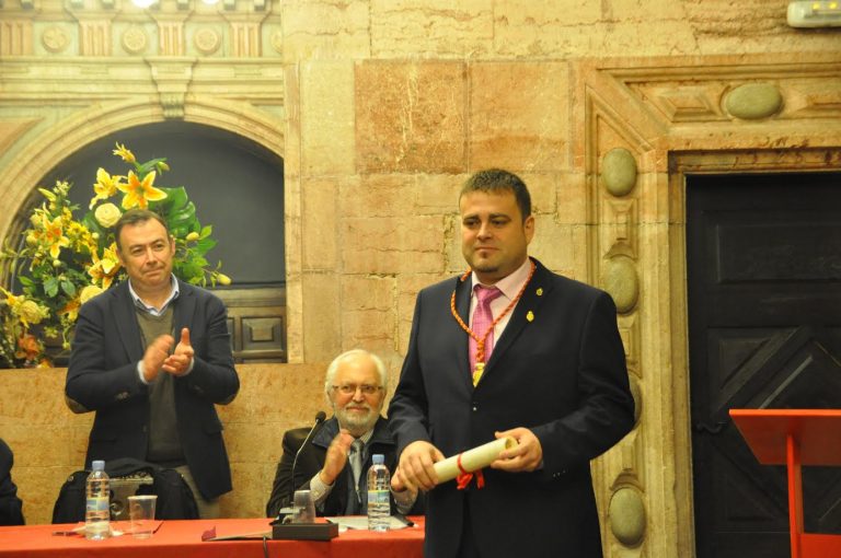 ‘DEJADME QUE OS CUENTE UNA HISTORIA’