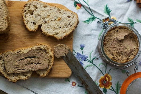 ORIGEN Y TRADICIÓN DEL PATÉ DE PERDIZ EN LA CAROLINA