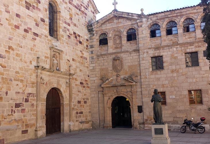 LA EUCARISTÍA PRESIDIDA POR EL OBISPO DE ZAMORA, ACTIVIDAD PRINCIPAL DEL DÍA DEL SEMINARIO