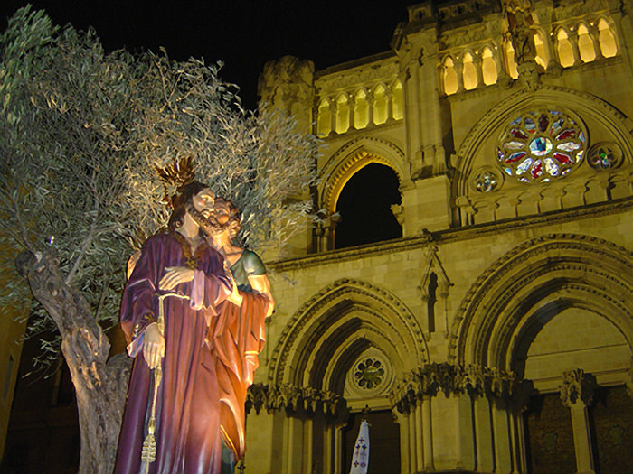 LA SEMANA SANTA DE CUENCA PRESENTA EN MADRID SUS PUBLICACIONES OFICIALES Y NOVEDADES PARA 2017