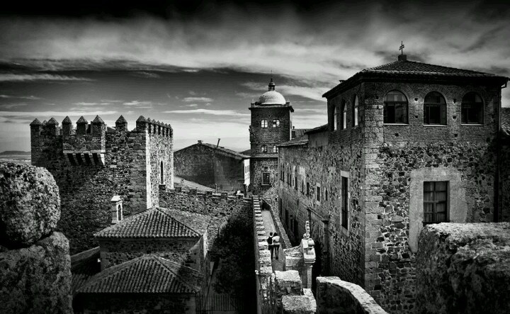 LA VILLA MEDIEVAL DE CÁCERES