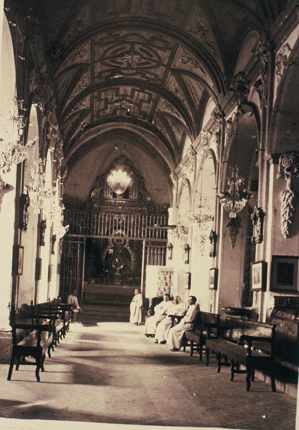 HISTORIA DEL SANTUARIO DE NUESTRA SEÑORA DE LA FUENSANTA (II). CHINCOYA, RECTORES DEL SANTUARIO