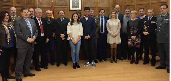 ENRIQUE SERNA, GANADOR DEL CONCURSO ‘CARTA A UN MILITAR ESPAÑOL’