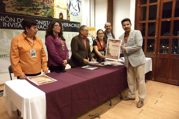 TLAXCALA (MÉXICO), PRESENTE EN REUNIÓN DE NACIONAL CRONISTAS