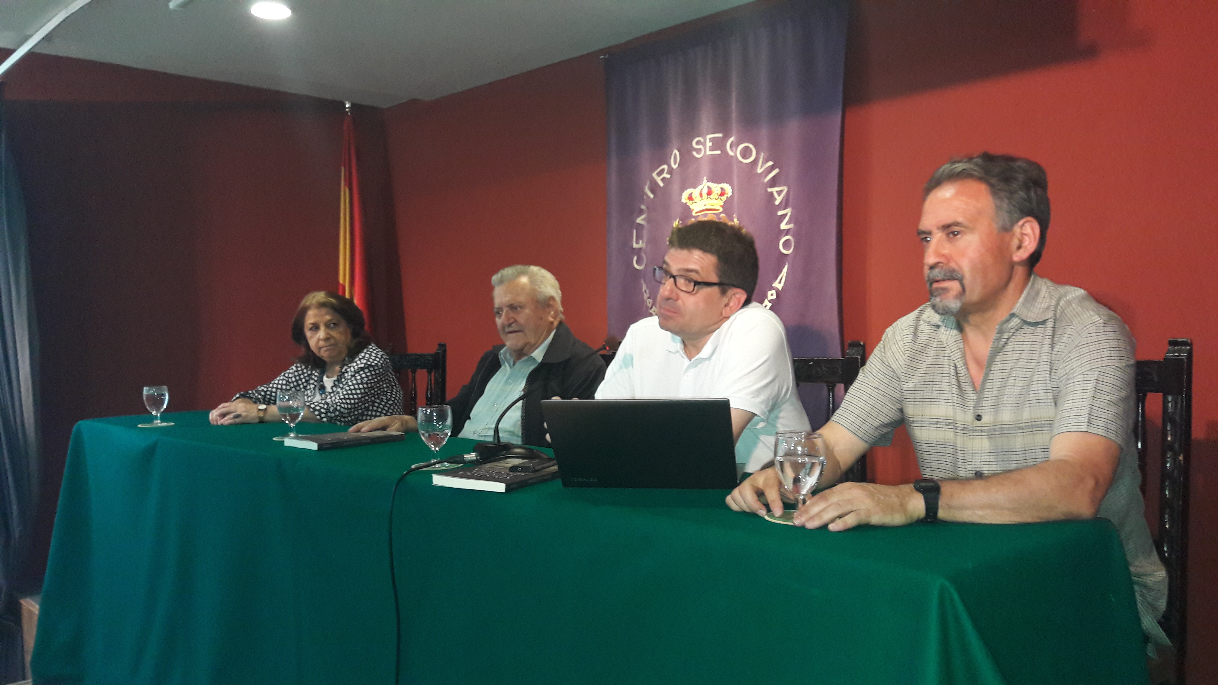 JAVIER MONJAS. SEGOVIA CONTRA SEGOVIA. CENTRO SEGOVIANO DE MADRID