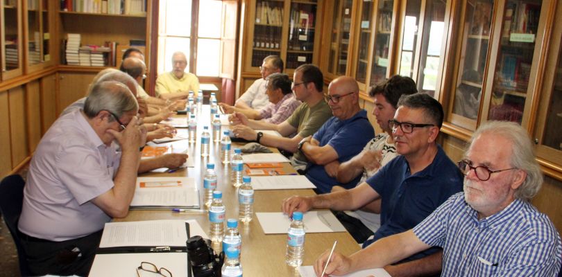 LOS CRONISTAS DEL CAMP DE MORVEDRE (VALENCIA) DENUNCIAN EL ESTADO DE ABANDONO DEL CASTILLO DE PETRÉS