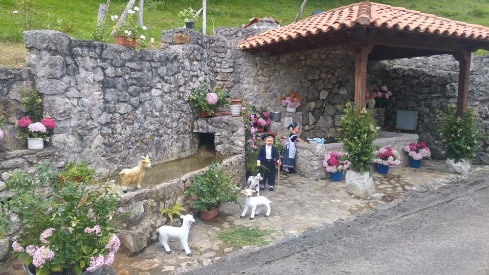 EL COLLÁU DE SANTO TOMÁS GANA EL CONCURSO DE FUENTES DE PARRES (ASTURIAS)