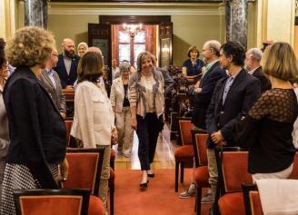 MARÍA DE LA O SUÁREZ CRONISTA OFICIAL DE LA CORUÑA Y NUEVO MIEMBRO DEL INSTITUTO JOSÉ CORNIDE DE ESTUDIOS CORUÑESES: «SI NO FUERA POR EL ARCHIVO, NO TENDRÍAMOS NOTICIAS DE ALGUNOS EDIFICIOS DE LA CIUDAD»