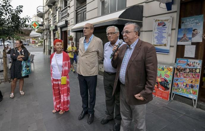 TARDE DE LIBROS • UNA RUTA CON MOTIVO DE LAS FIESTAS DE SAN FRANCISCO RECUERDA LA HISTORIA DE LAS LIBRERÍAS HISPANIA, SELECCIONES, LARRA Y REXACHS