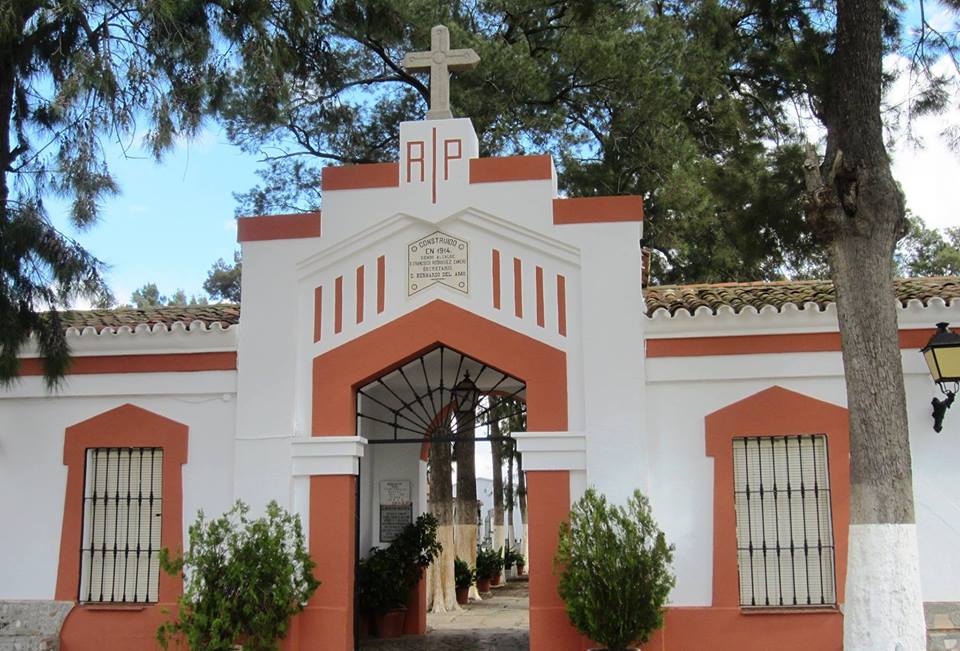 LOS CEMENTERIOS DE MONTIJO