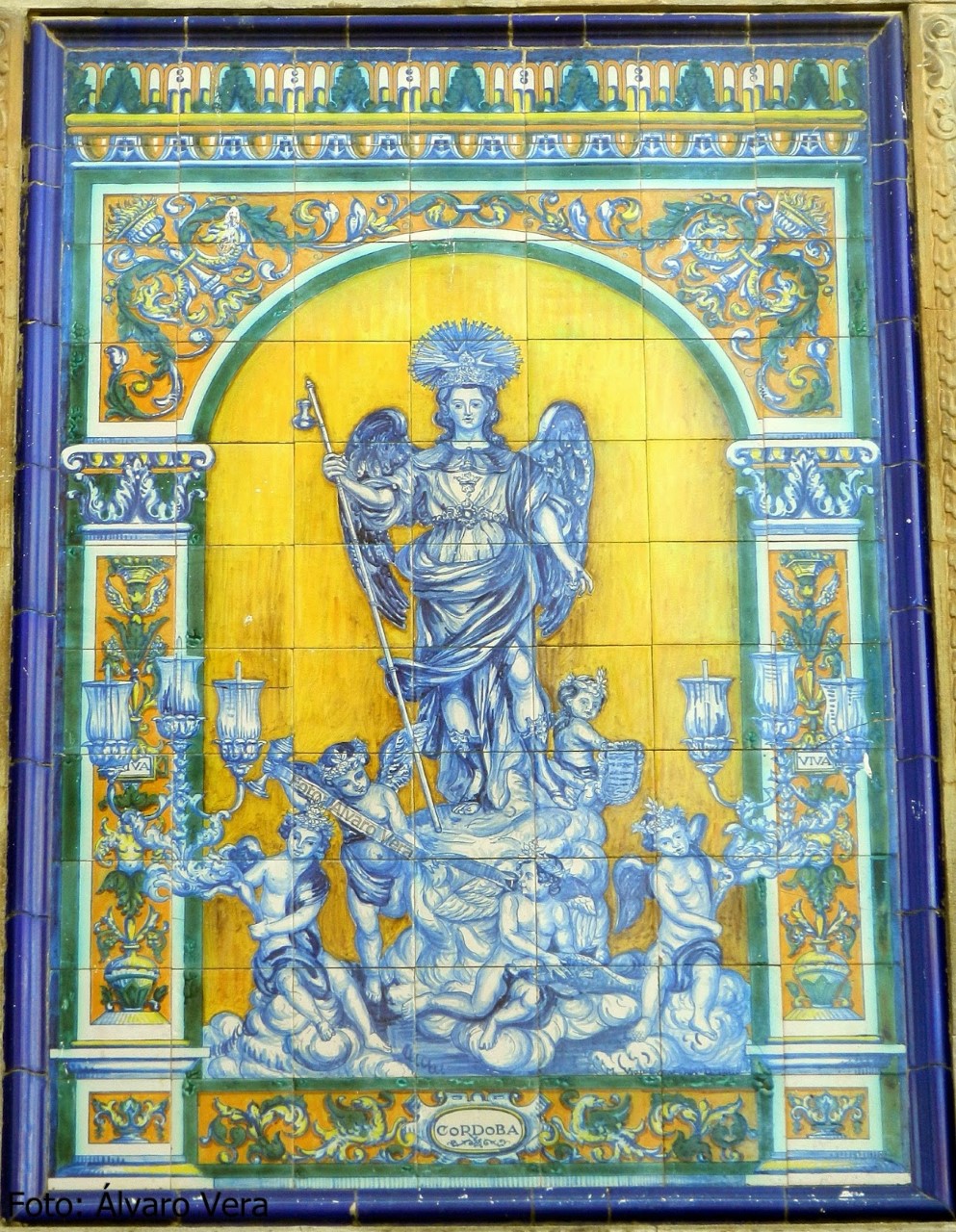 EL AZULEJO DE SAN RAFAEL, DE LA CALLE DIARIO DE CÓRDOBA.