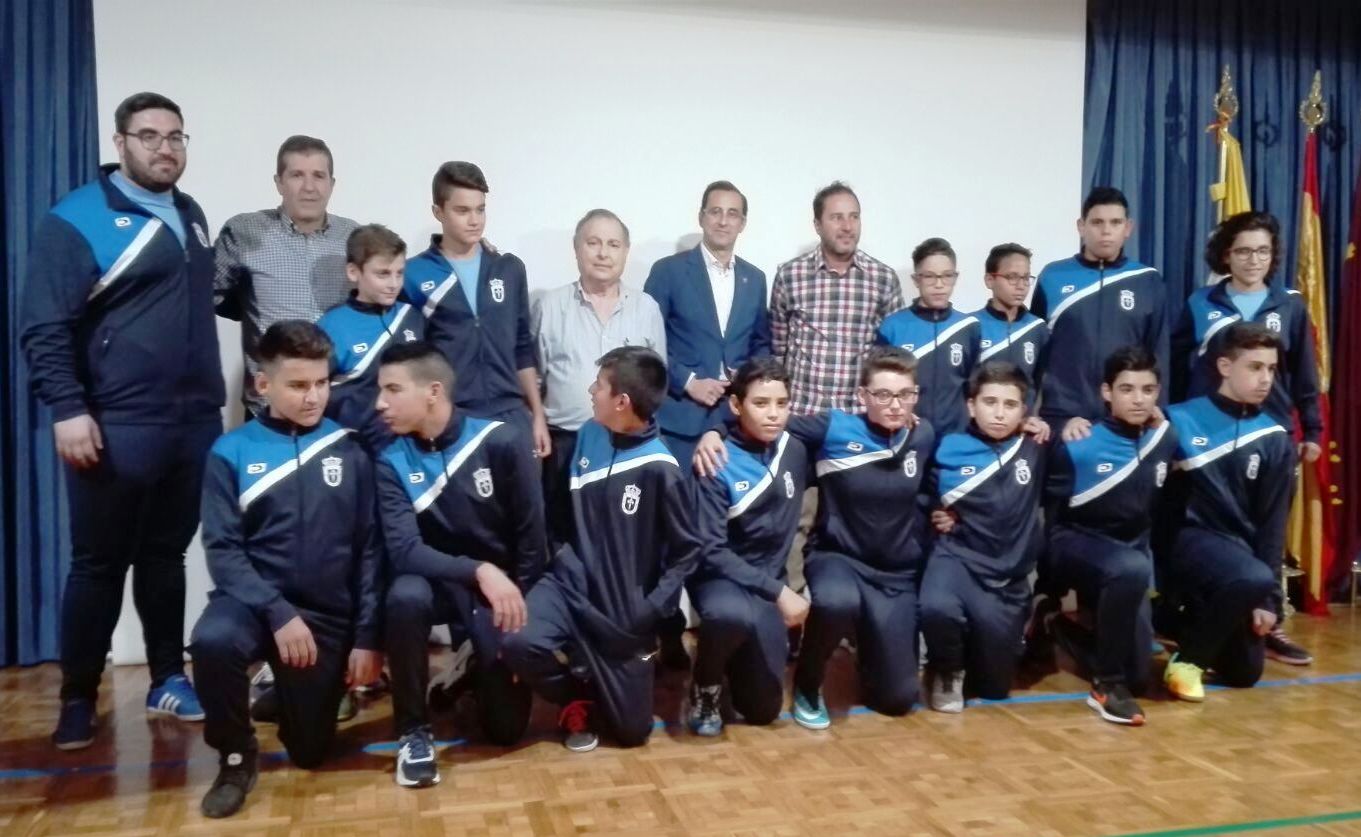 NUESTRO FÚTBOL SALA SE PONE EN MARCHA.