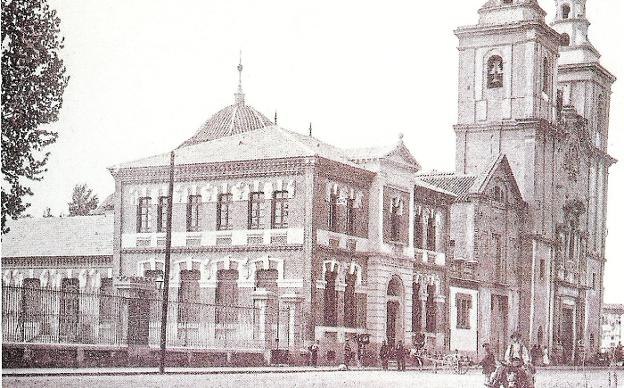 EL GALENO QUE SOÑÓ CON UNA FACULTAD DE MEDICINA. ALONSO DE ESPEJO DONÓ EN 1622 UNA FORTUNA A LA CIUDAD PARA LA CREACIÓN DE CÁTEDRAS PARA MÉDICOS, LO QUE PROVOCÓ DISPUTAS ENTRE LOS FRAILES.