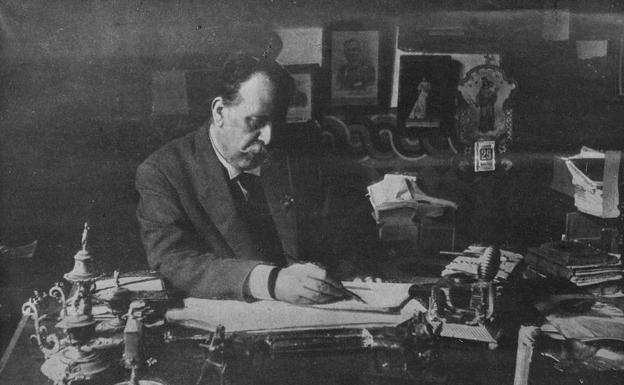 DÍAZ DE ESCOVAR: EL HOMBRE QUE TENÍA MÁLAGA EN LA CABEZA