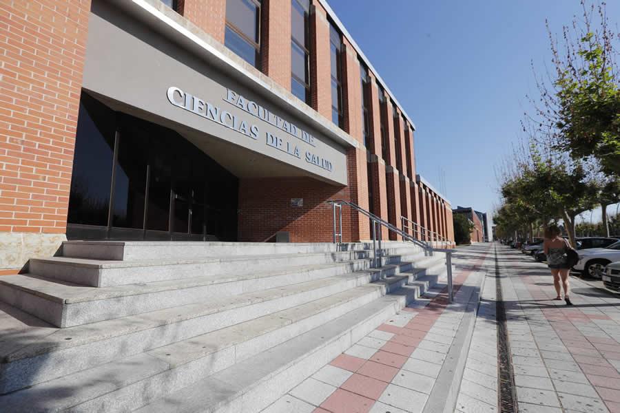 LA JUNTA Y LA UNIVERSIDAD SE UNEN ANTE LA «PROPUESTA HOSTIL» DE UN NUEVO CAMPUS