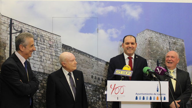 BEDMAR, CRUZ Y SÁNCHEZ YA SON CRONISTAS OFICIALES DE LUCENA (CÓRDOBA)