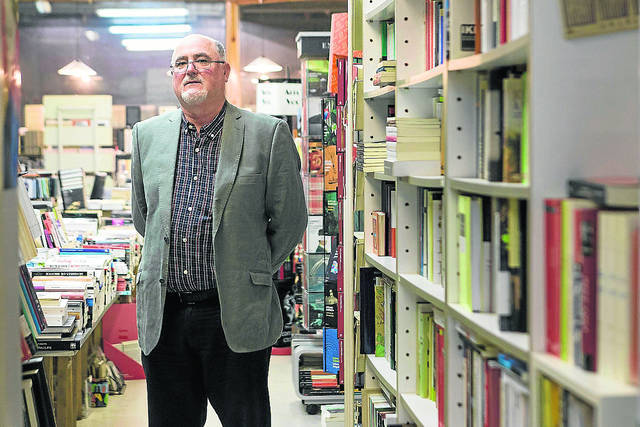 HISTORIA . EL CRONISTA MIGUEL CABALLERO: «A LORCA NO LO MATARON POR SER ‘ROJO’, SINO POR RENCILLAS FAMILIARES»