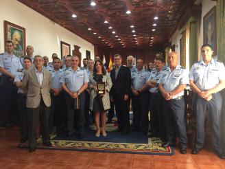 EL EJÉRCITO DEL AIRE ESTRECHA LAZOS CON EL TELDE (CANARIAS)