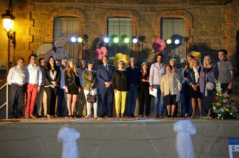 CASTILLO DE BAYUELA (TOLEDO) ENTREGA LOS PREMIOS DE LA VIII EDICIÓN DEL CONCURSO DE POESÍA ÁNGEL DEZA