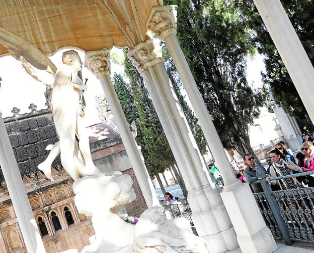 UN SIMPOSIO INTERNACIONAL ANALIZA EN MURCIA LA CULTURA FUNERARIA EUROPEA