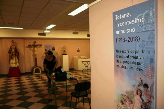 LA EXPOSICIÓN «TOTANA, IN CENTESIMO ANNO SUO», MUESTRA CONMEMORATIVA EN EL CENTENARIO DE ÉSTA CIUDAD MURCIANA