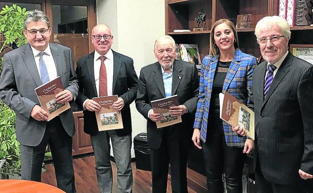 UNA PUBLICACIÓN RECUPERA LOS RINCONES OLVIDADOS DEL PATRIMONIO DE OVIEDO