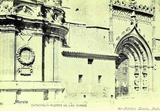 EL PRIMER TANATORIO QUE TUVO MURCIA