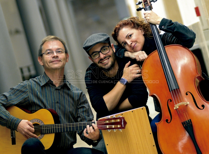 VERSUM NOVA RINDE HOMENAJE LA LA POESÍA DE MIGUEL ROMERO EN ‘LA MEMORIA DEL ALMA’ (