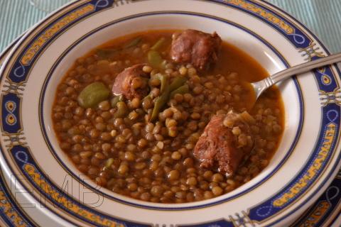 LENTEJAS CON CHORIZO PARA EMPEZAR EL AÑO