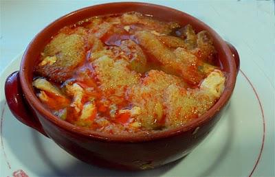 SOPA DE TRUCHAS, ESPESA Y CALENTINA