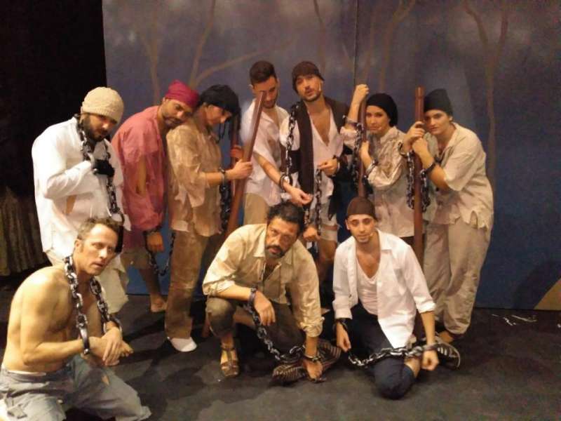 CASINOS: EL MUSICAL «LOS MISERABLES» MARCA EL INICIO Y EL FIN DE AÑO EN EL AUDITORIO DE LA UMC • LA ÚLTIMA FUNCIÓN SERÁ EL PRÓXIMO DOMINGO DÍA 20 DE ENERO A LAS 18:30 HORAS