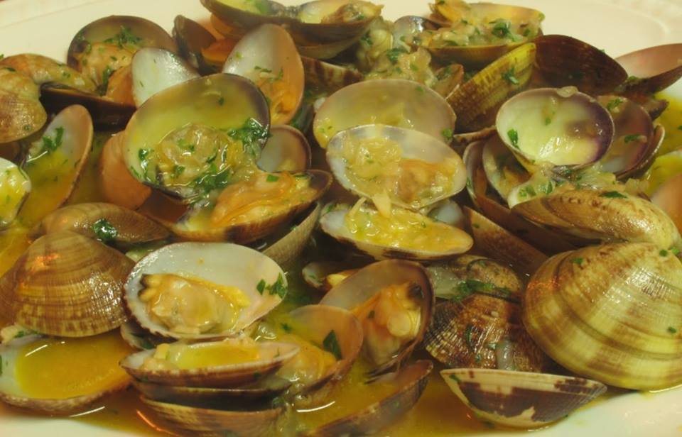 DON ÍÑIGO, DON DIEGO Y LAS ALMEJAS «LAME-LAME»