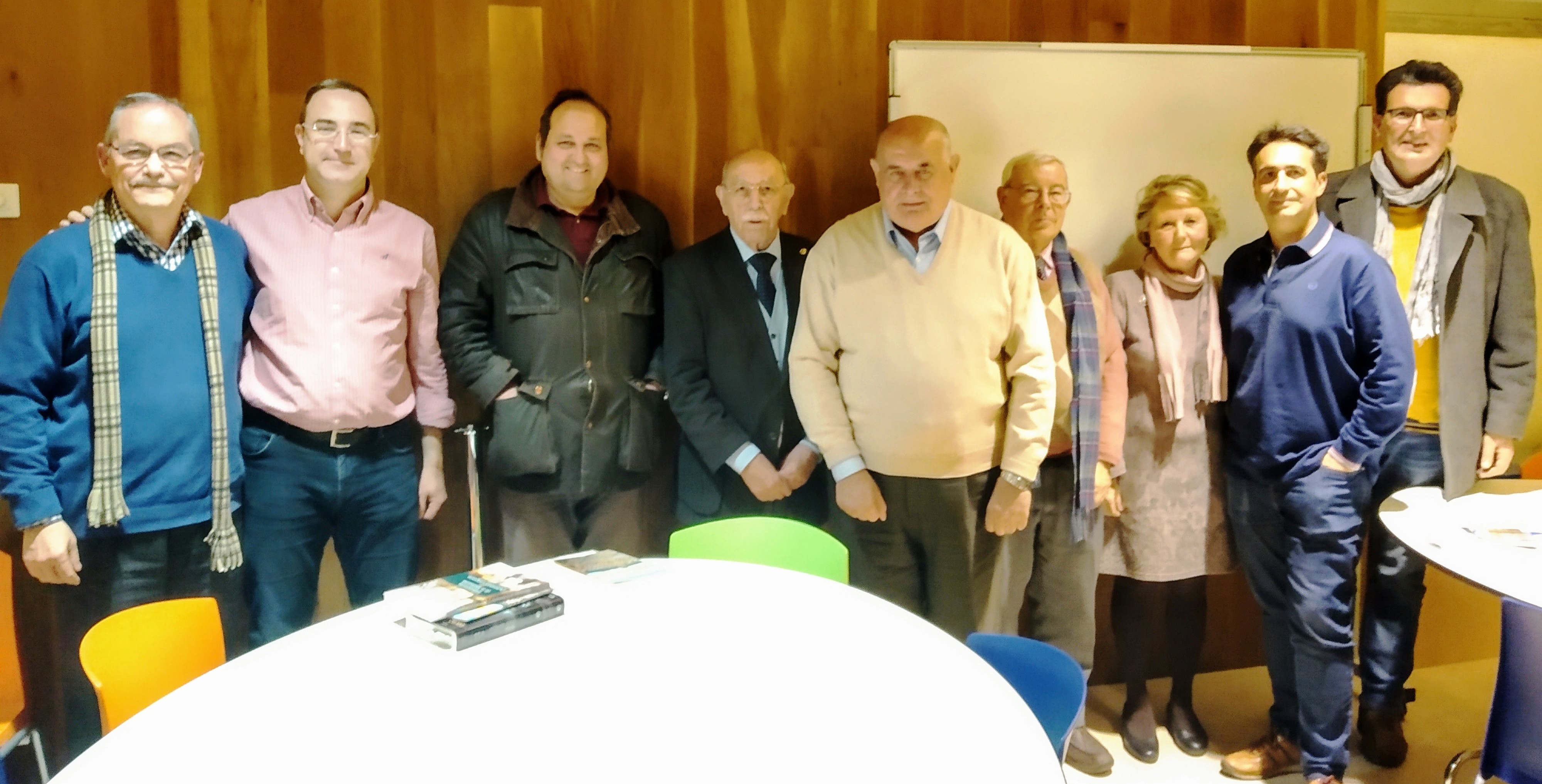 PRIMERA CELEBRACIÓN CON CRONISTAS OFICIALES DE MADRID EN LA CELEBRACIÓN DE LOS 650 AÑOS DE LA CESIÓN DE COBEÑA (MADRID) A LA FAMILIA DE LOS MENDOZA
