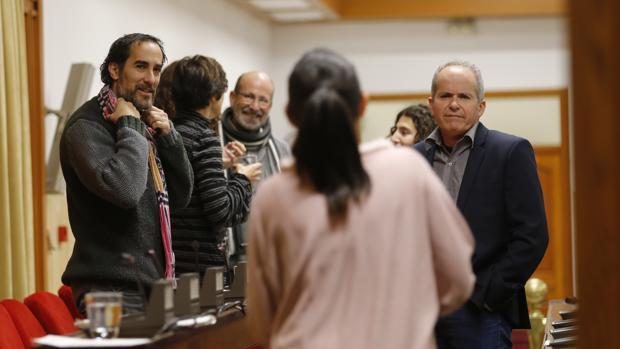 PRIORIDAD EN EL CALLEJERO DE CÓRDOBA DE LAS MUJERES Y DE UN CRONISTA POR CADA GÉNERO