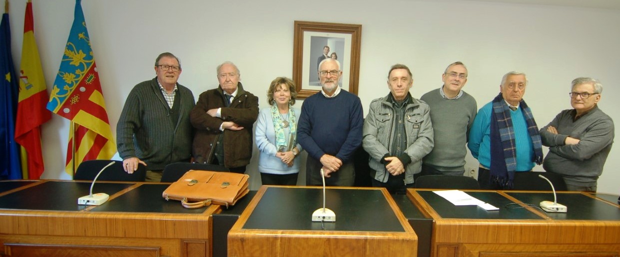 LA JUNTA DIRECTIVA DE LOS CRONISTAS VALENCIANOS SE REÚNE EN MURO DEL ALCOI