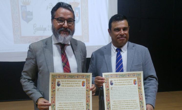 BRUNETE Y GUADALUPE SE HERMANAN POR LOS VÍNCULOS QUE LES UNEN DURANTE DÉCADAS