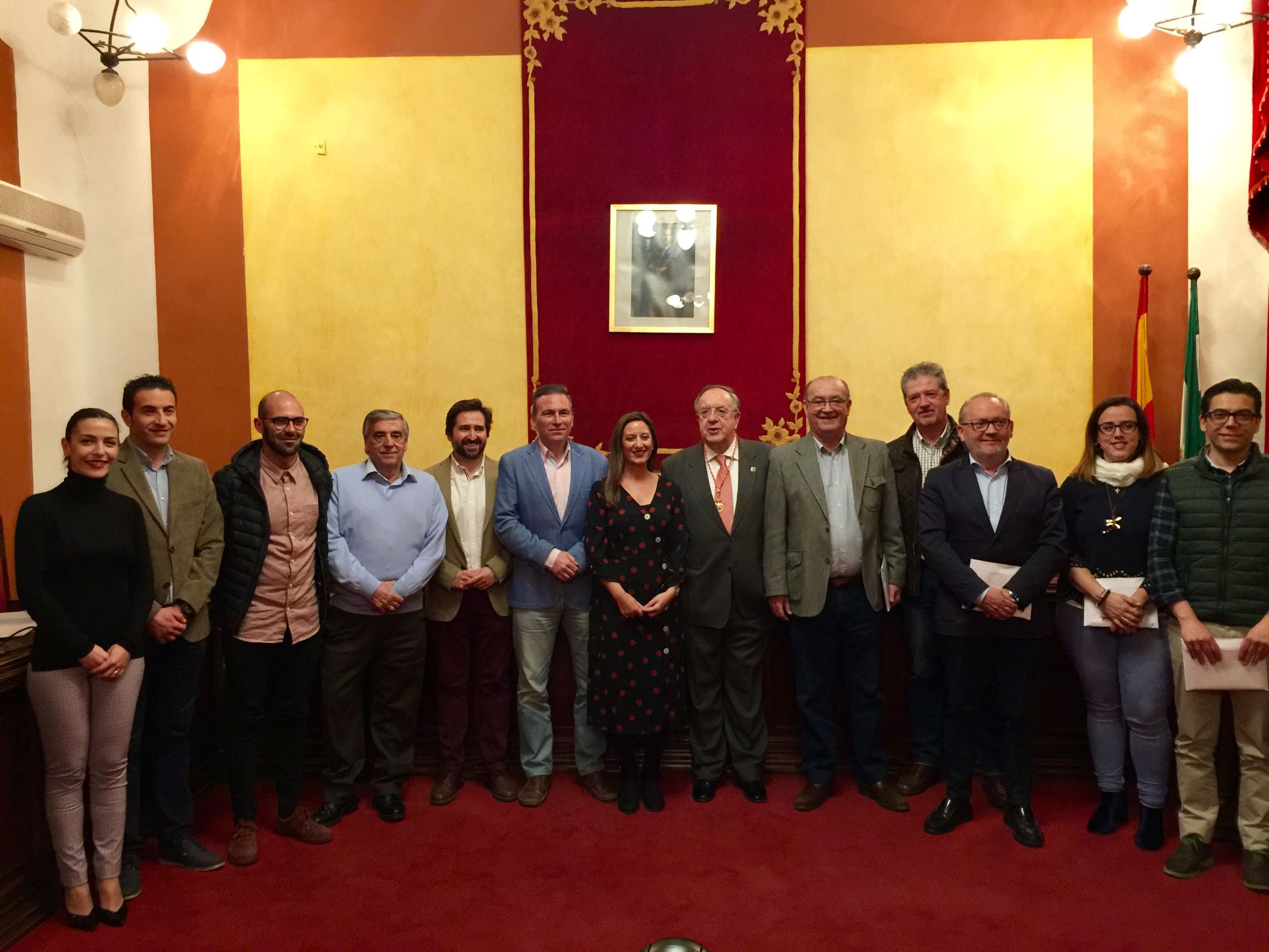 EL CRONISTA OFICIAL GUILLERMO SENA MEDINA ES NOMBRADO HIJO ADOPTIVO DE LA CAROLINA (JAÉN)