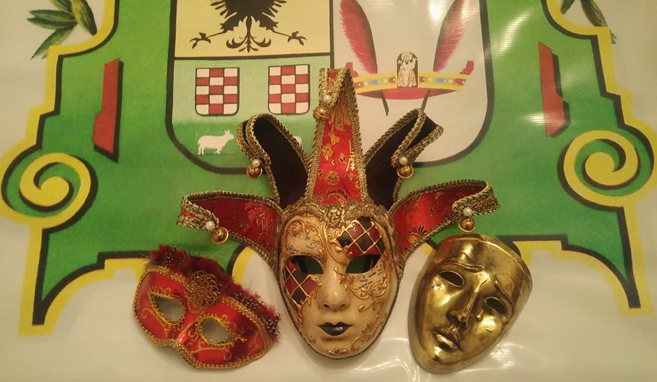 ES TIEMPO DE CARNAVAL