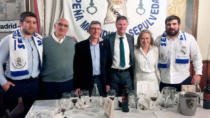 LA PEÑA MADRIDISTA DE SEPÚLVEDA (SEGOVIA) NOMBRA NUEVOS SOCIOS DE HONOR