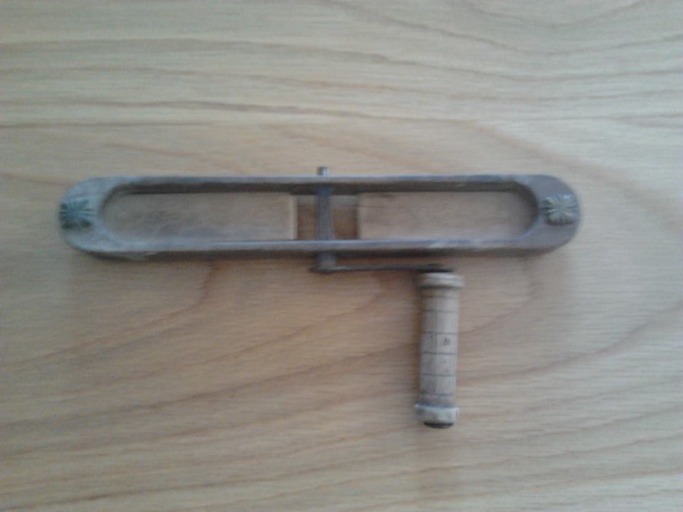 MATRAQUES Y RONQUIELLES PARA LOS DÍAS DE PASIÓN