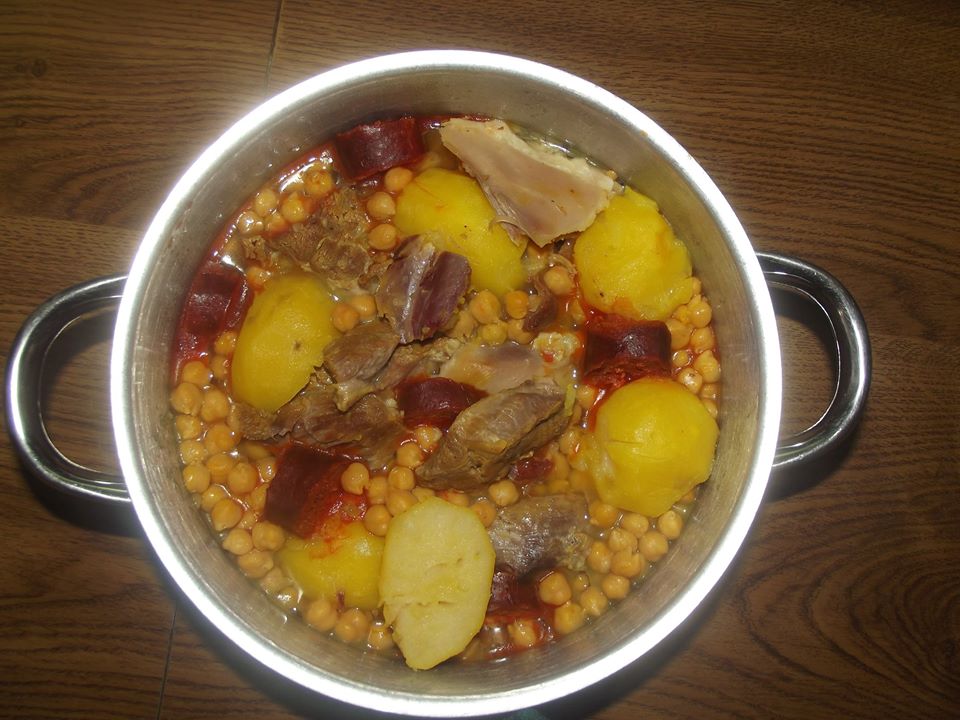 MI COCIDÍN DE SÁBADO DE GLORIA Y EL AZAFRÁN DE TERESA MÍJEZ