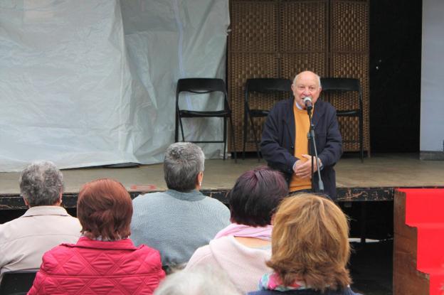 JOSÉ ANTONIO FIDALGO, CRONISTA OFICIAL DE COLUNGA (ASTURIAS), ANIMA A IMPULSAR LA BOROÑA DESDE SU CIUDAD